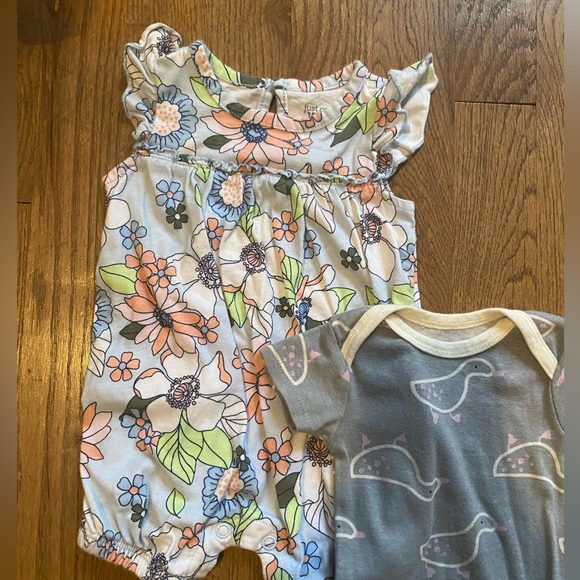 0-3 3 Month Bundle Romper Jumper Baby Girl Infant 4 Pieces Yellow Duck Stripes - Picture 5 of 11